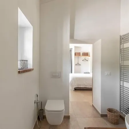 Vila Iflat Stones & Grass With Jacuzzi Neartodi Todi